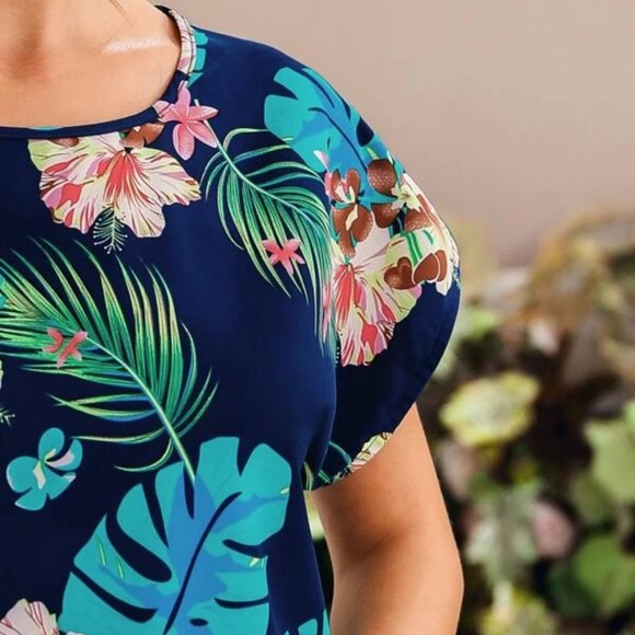 Blue Tropical Batwing Sleeve Blouse in S, L, XL - Picture 3 of 4